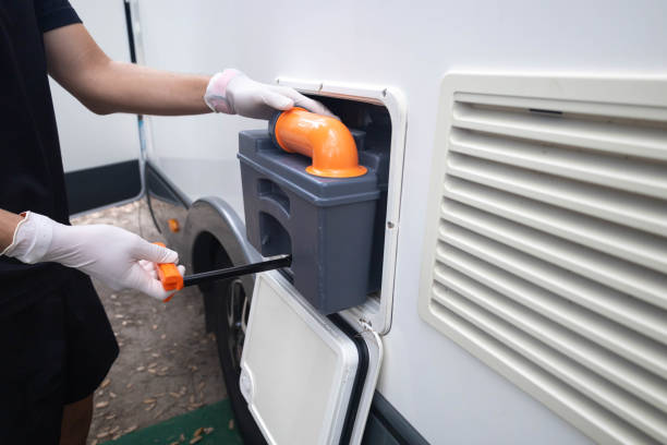 Portable Toilet Options We Offer in Willowbrook, IL