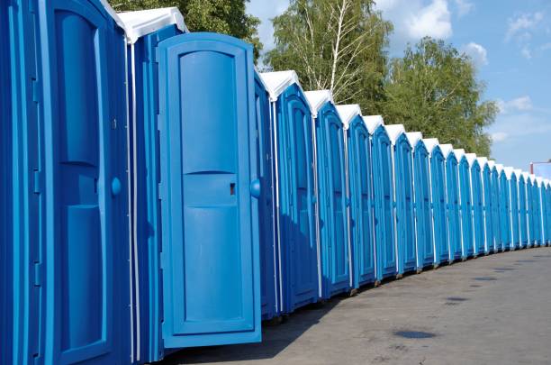 Best Porta potty rental near me  in Wlowbrook, IL